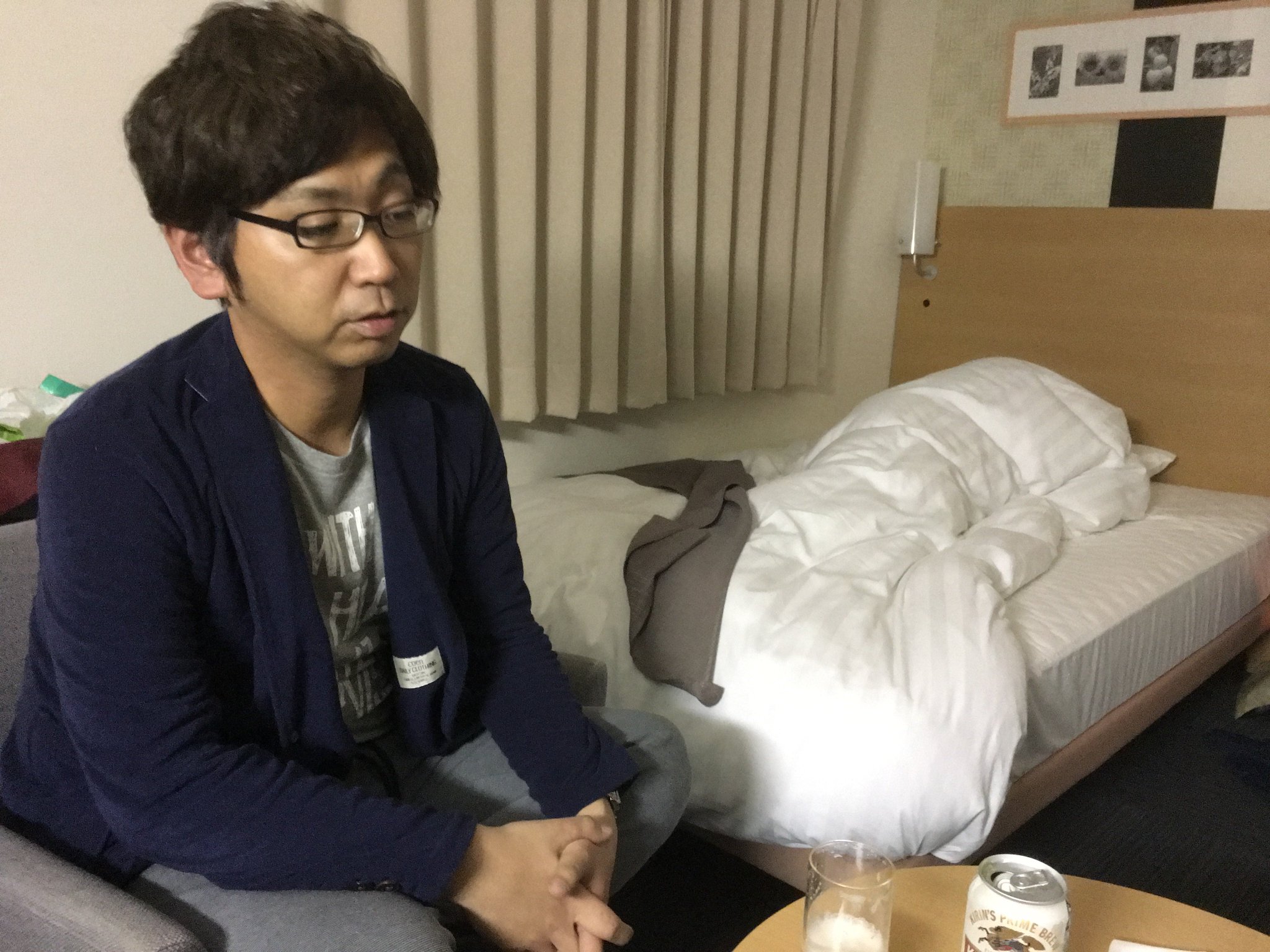 Tはあなたたちのコメントに感謝しています。彼は自分の話が、失った友人や家族を見つけようとするきっかけになることを望んでいます。(1年前の英語版ツイートを元に再現しています) https://t.co/JPYPO4YOG3