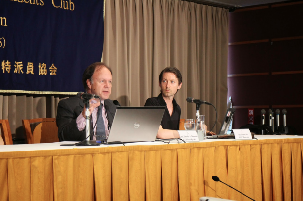 Ian moderates Mousseau press conference